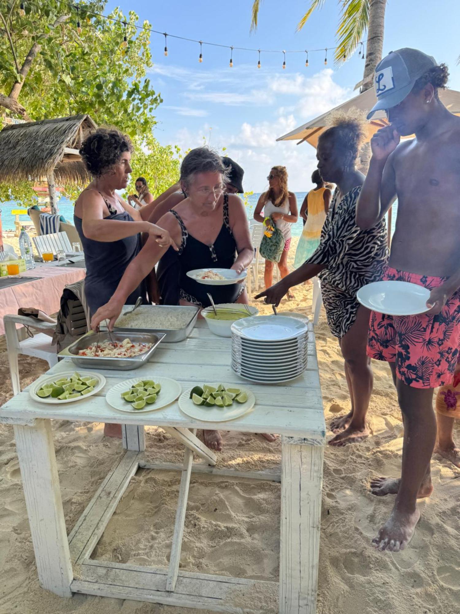 Rasdu View Inn Rasdhoo Kültér fotó