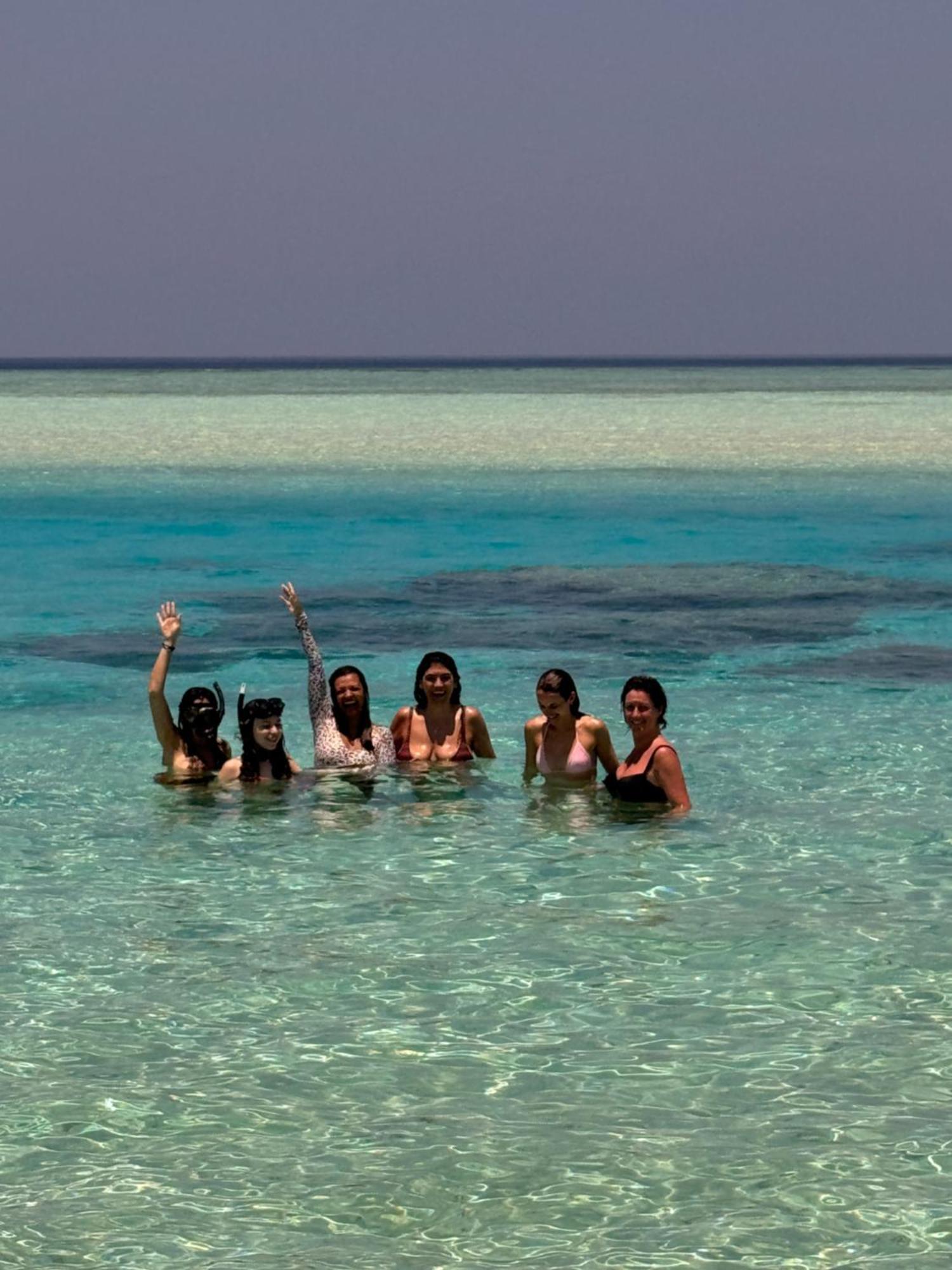 Rasdu View Inn Rasdhoo Kültér fotó